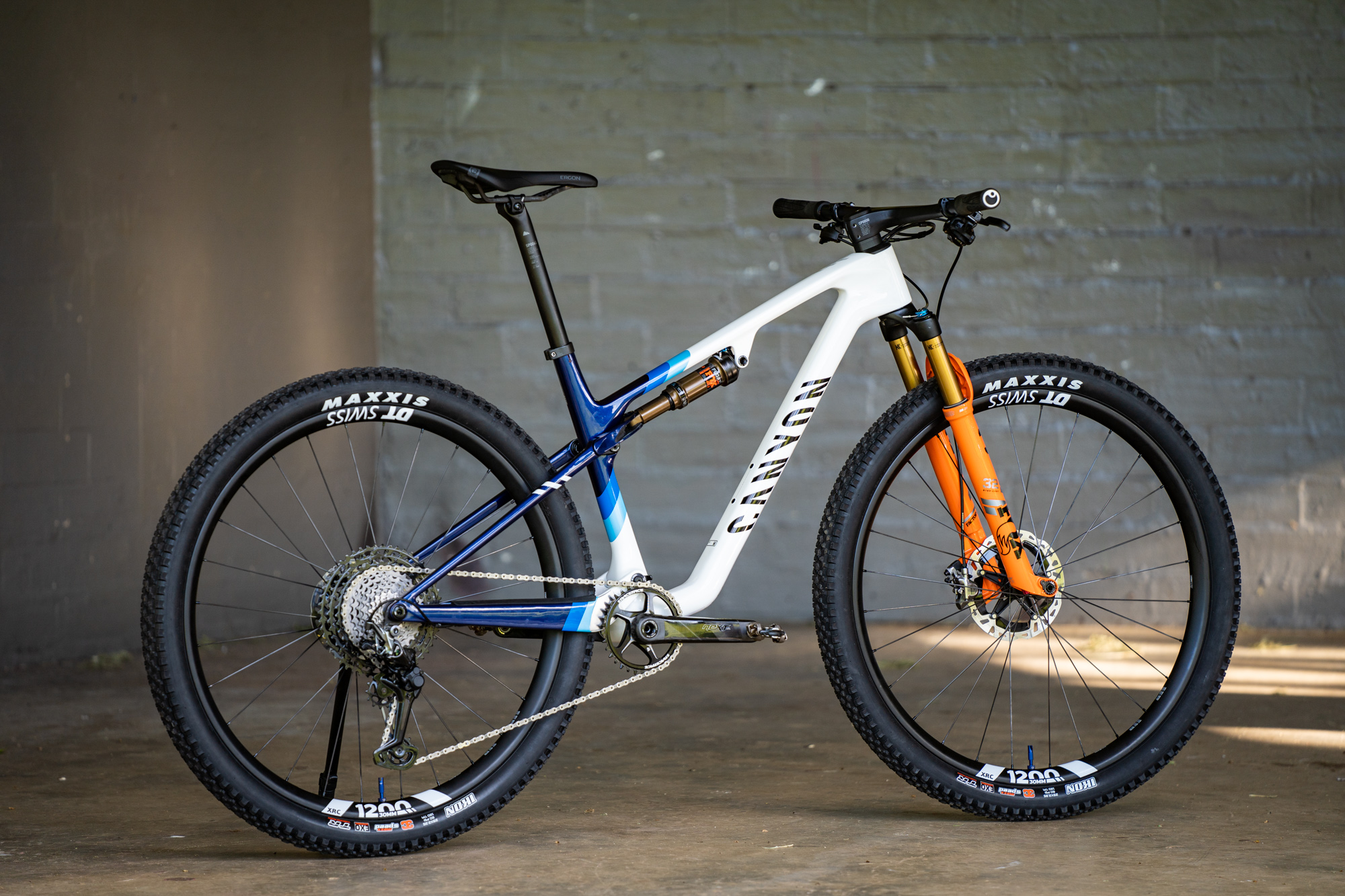 Spruit bunker Chromatisch 2023 Canyon Lux World Cup | The lightest & fastest XC bike going?