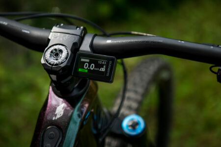 Shimano resurrects electronic for MTB, but with a caveat