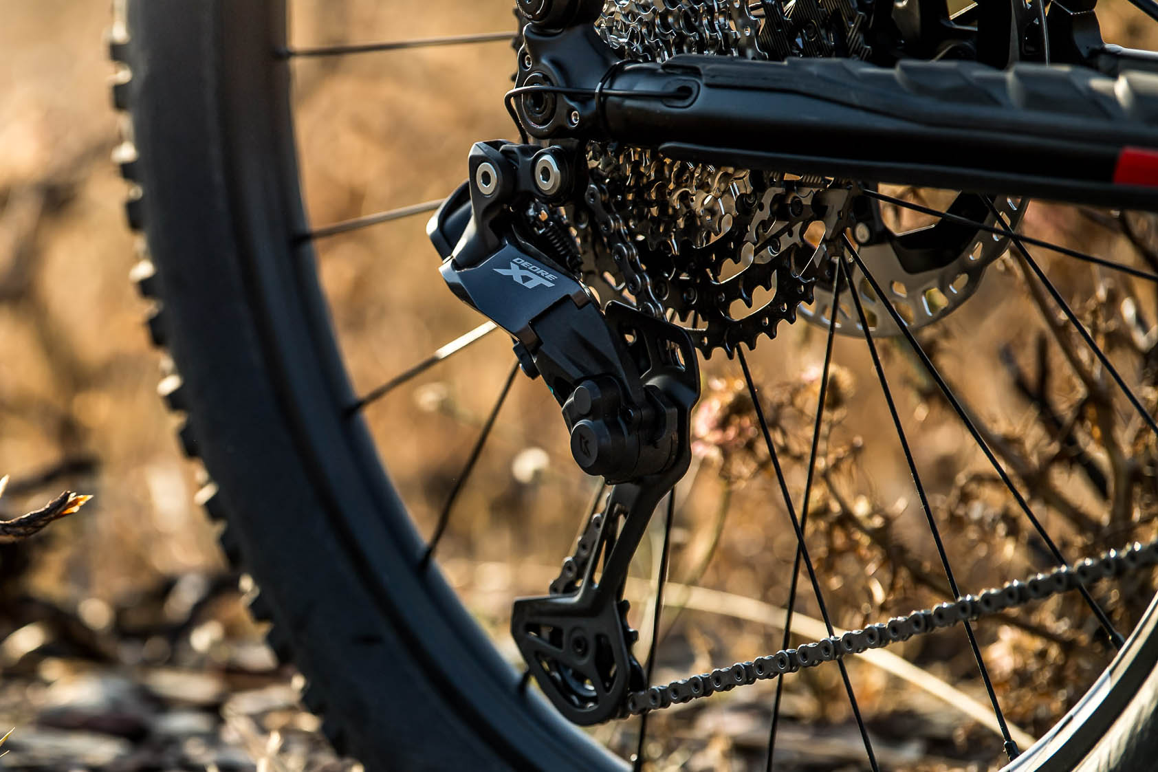 Shimano resurrects electronic for MTB, but with a caveat