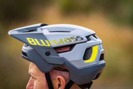 bluegrass eagle rogue core mips helmet