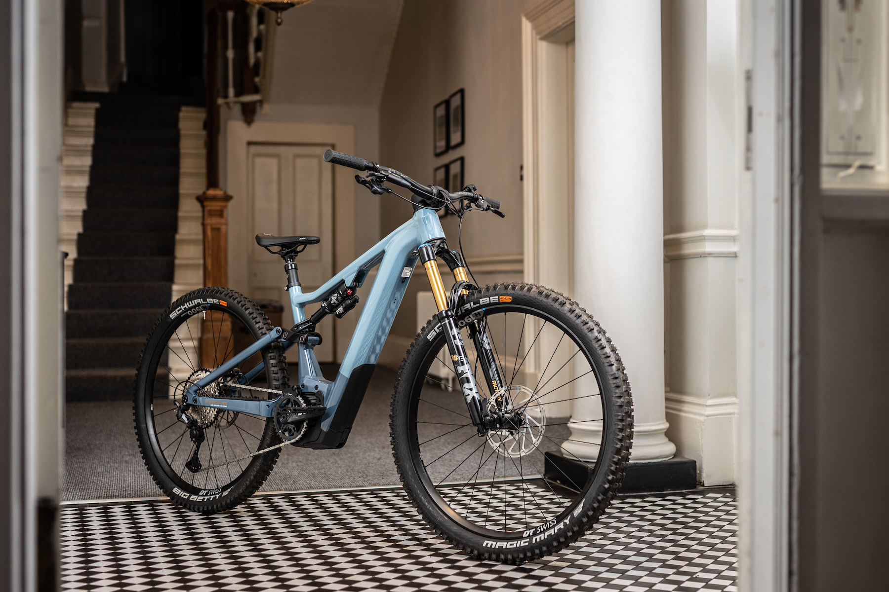 Focus mountain bike discount electric