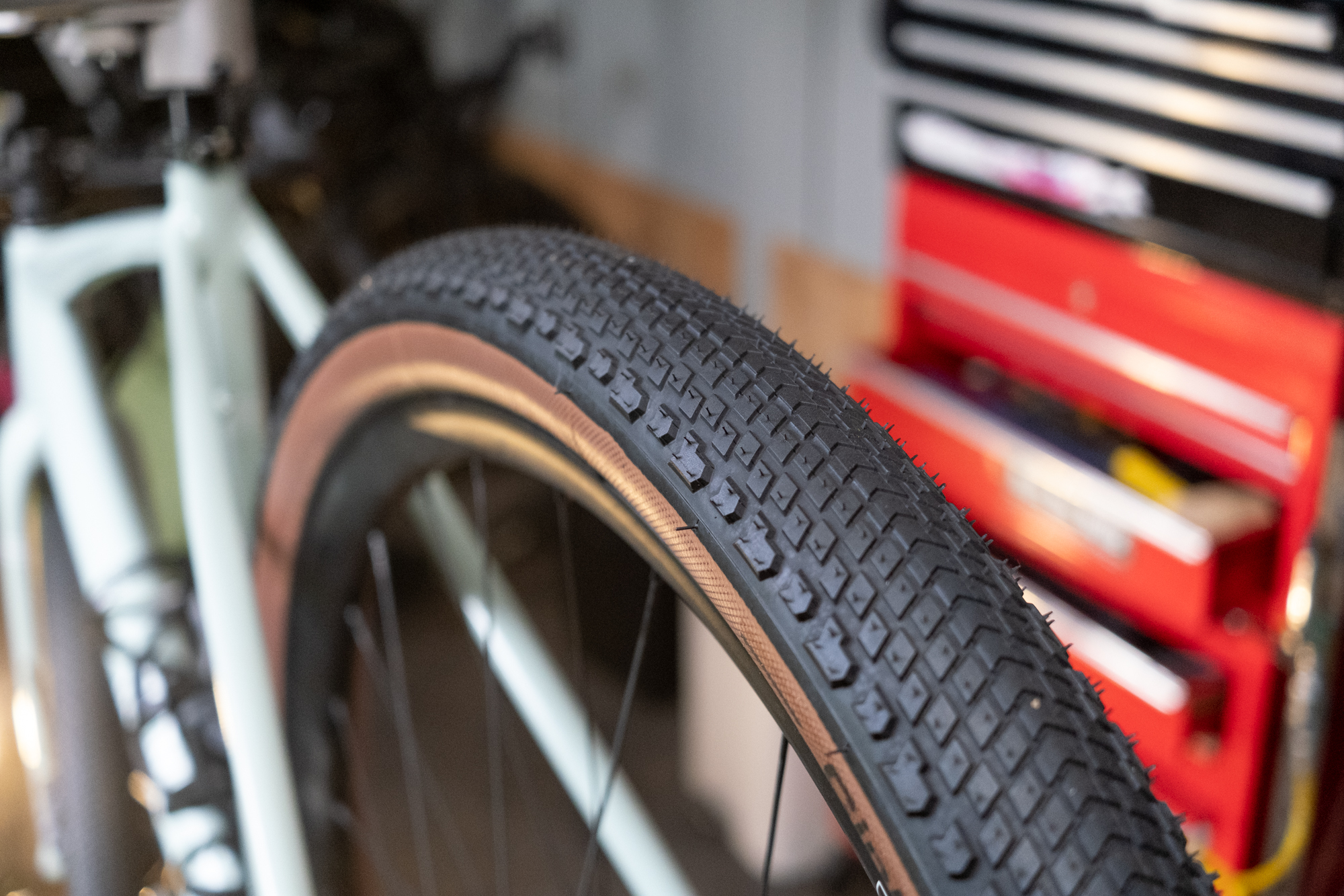 pirelli cinturato gravel hardpack classic tyres tires