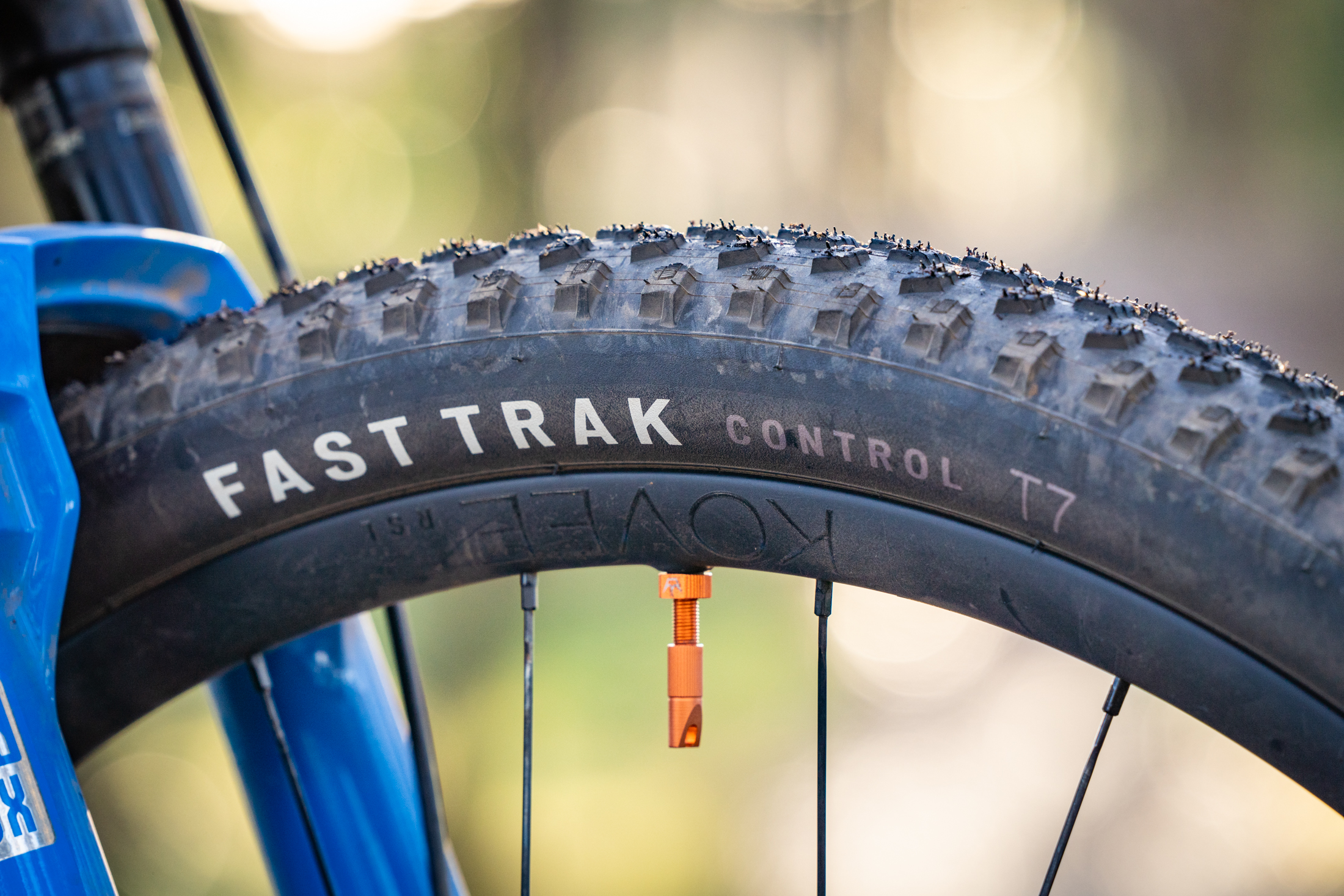 specialized fast trak control t5 t7 2.35in tire tyre