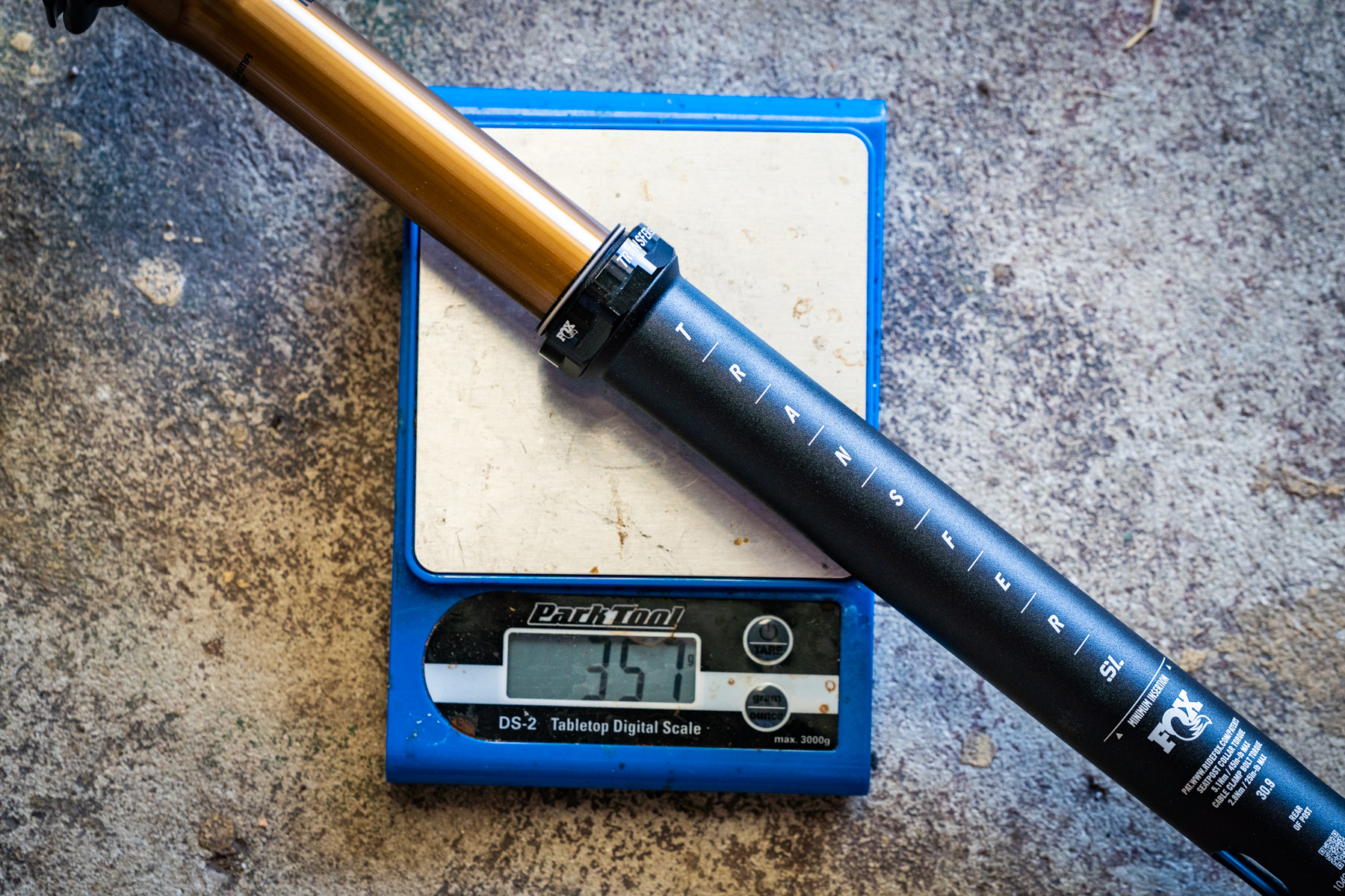 Fox Transfer SL Review | The lightest dropper post we've tested