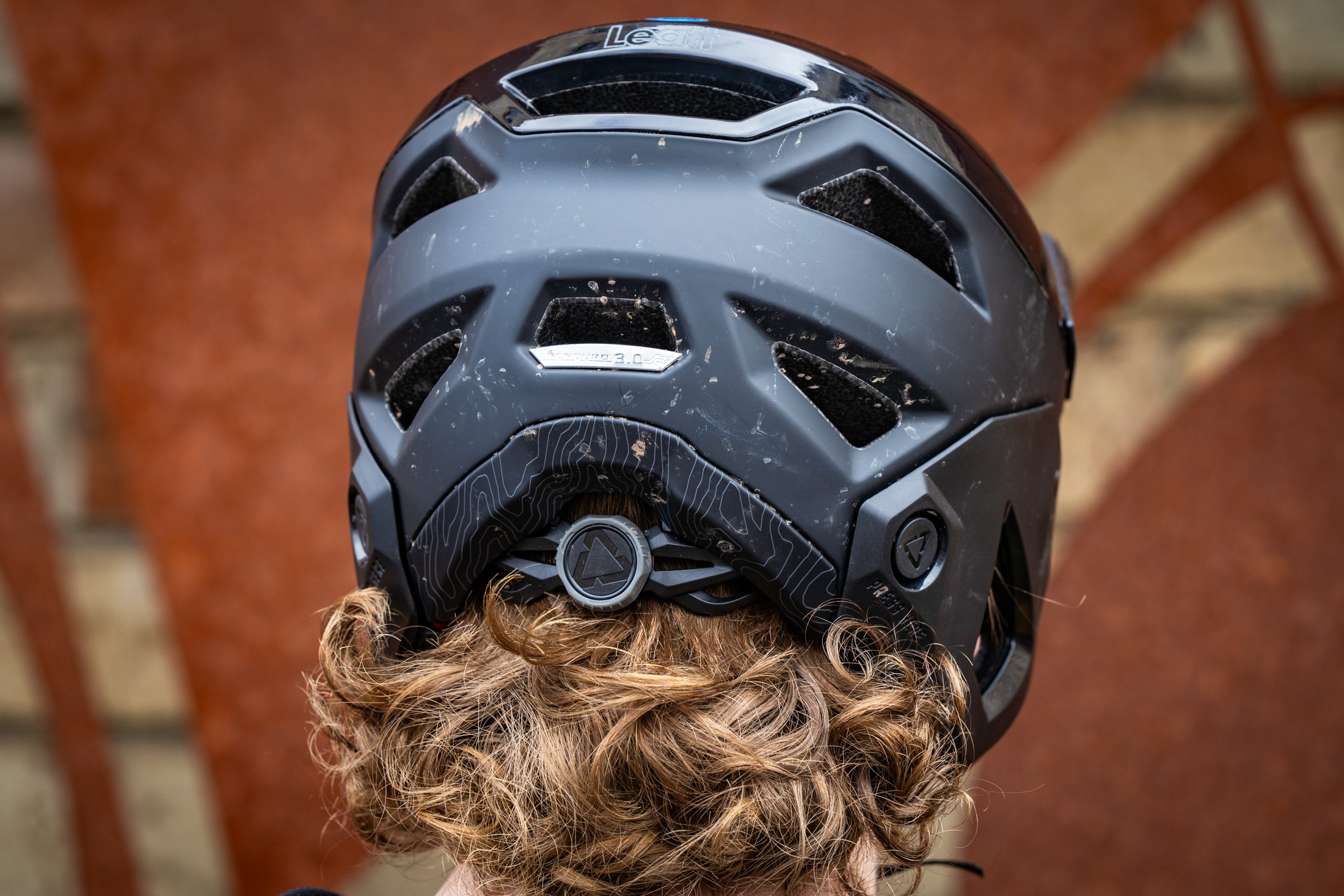 leatt enduro 3.0 helmet