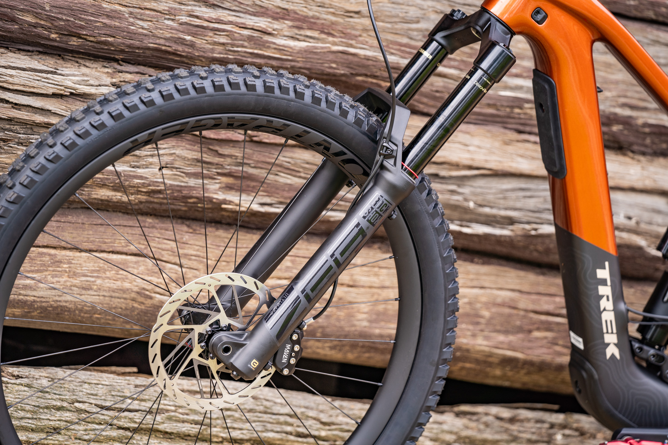 2025 trek slash plus 9.9 e-mtb electric