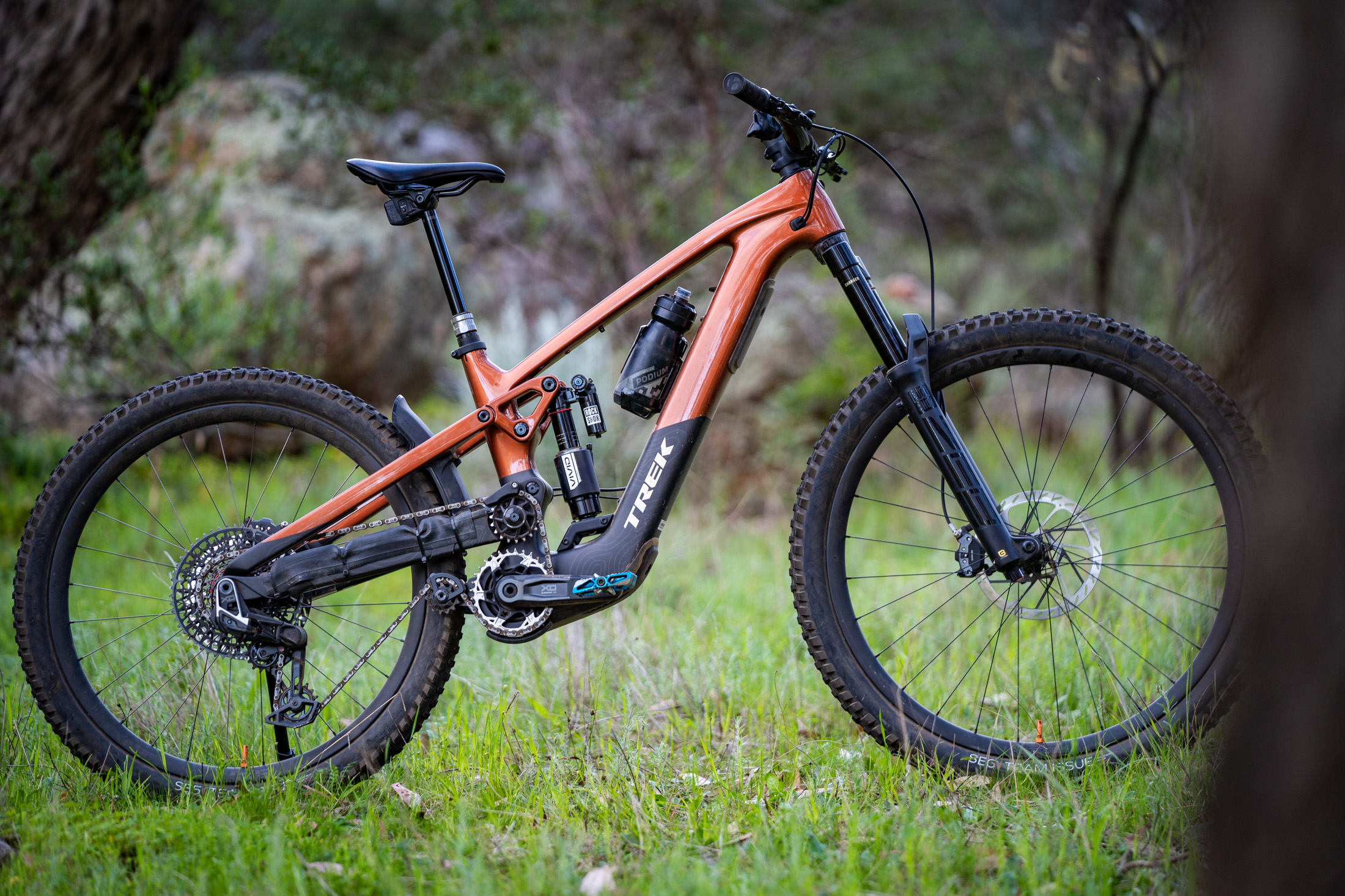 2025 trek slash+ plus weight 9.9 e-mtb electric