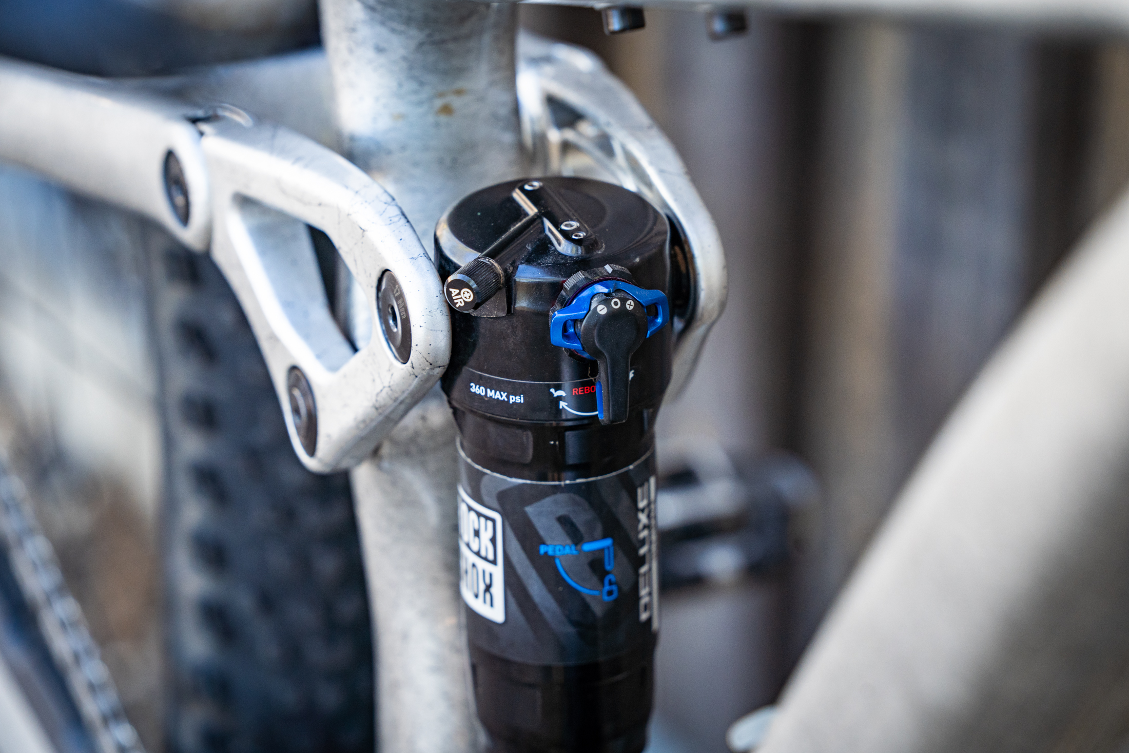 2025 rockshox sid ultimate 2025 trek top fuel 120mm xc bike