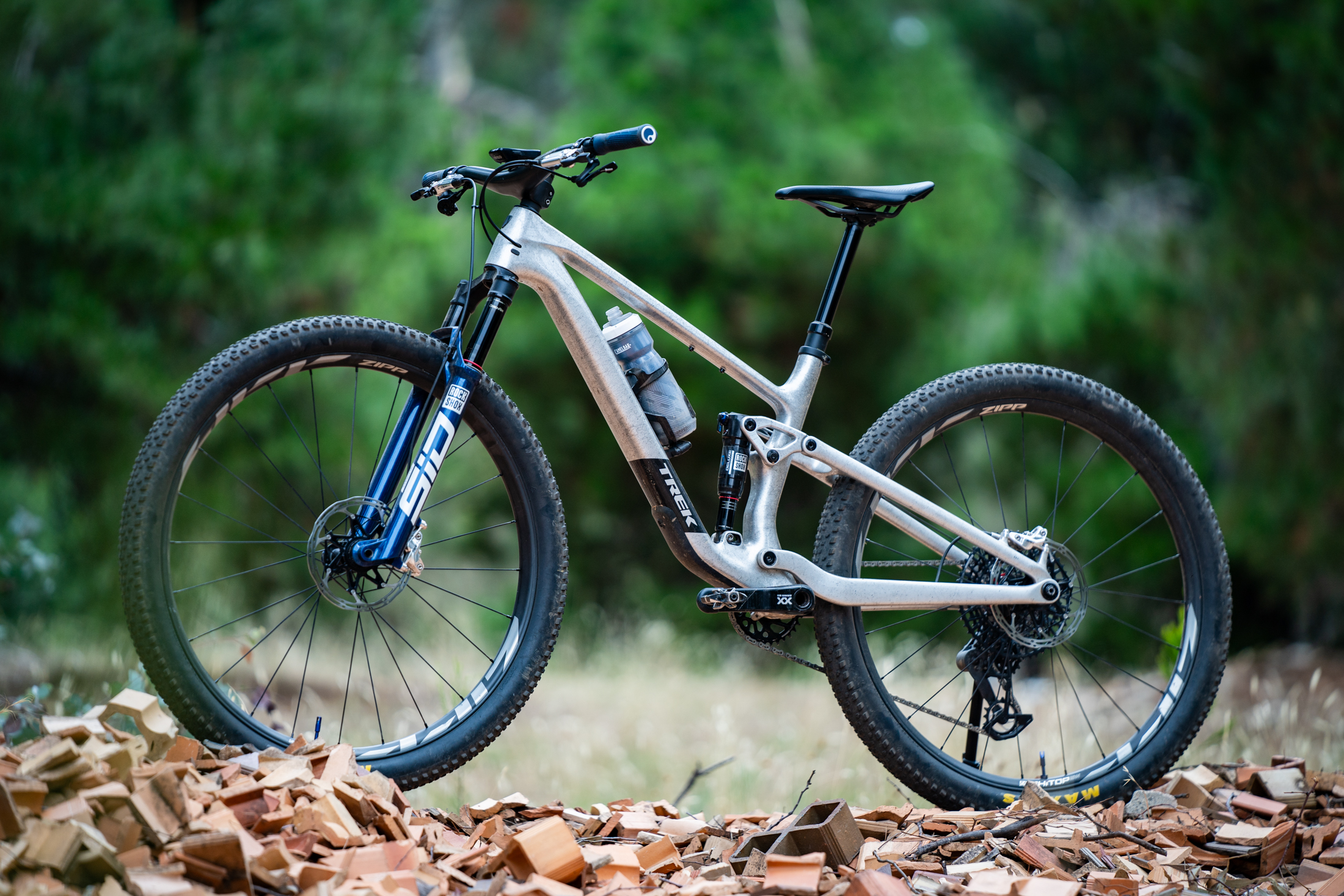 2025 rockshox sid ultimate 2025 trek top fuel 120mm xc bike